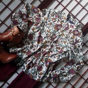 Jones New York Signature White Button down Size m